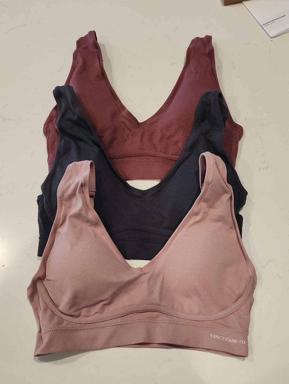 EUC Vince Camuto Wireless Bra Bundle